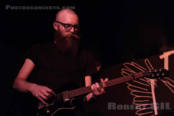 ESBEN AND THE WITCH - 2014-10-17 - PARIS - Espace B - Thomas Fisher